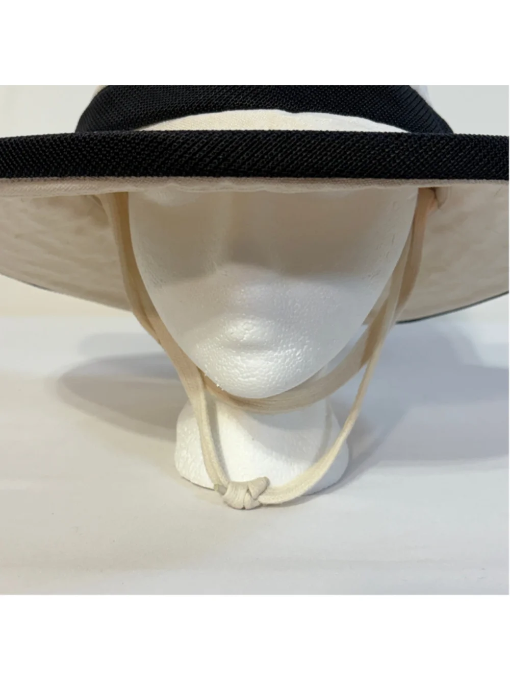 Tilley Charlotte Hemp Sun Hat Women's Size XL White Black TH8 Outdoors UPF